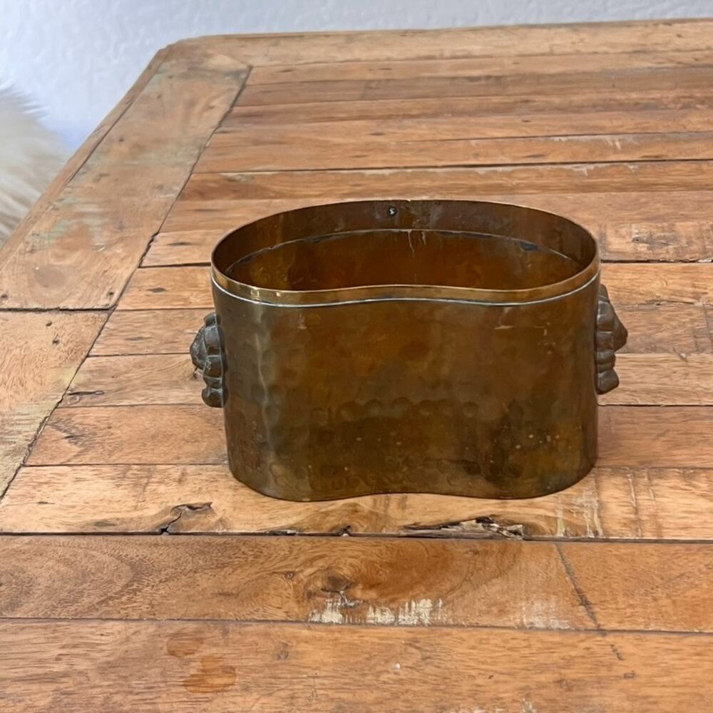 Vintage Hammered Brass Planter 6" Small Rose Emblems - Picture 9 of 11